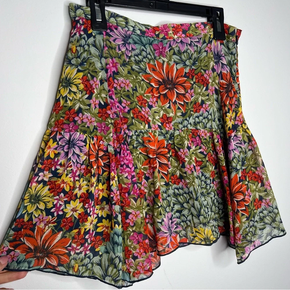 A27 Urban‎ Outfitters Floral Succulent Mini Skirt